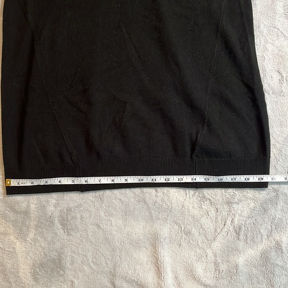 Marks & Spencer M&S Black V-Neck Sweater - Picture 14 of 16